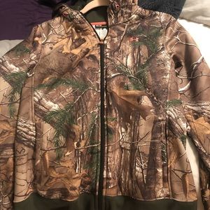 Under armour  jacket. Like new.